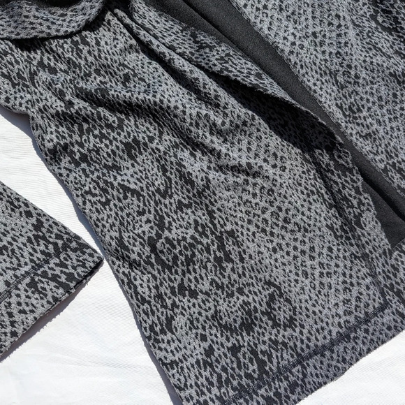 Calvin Klein Woman M Poly/Rayon/Spandex Charcoal  Open Cardigan Snake - Picture 4 of 7